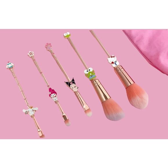 Hello Kitty Kuromi Brush Set Foundation Blending Conceal Eyebrow Powder + Pouch - Picture 4 of 10
